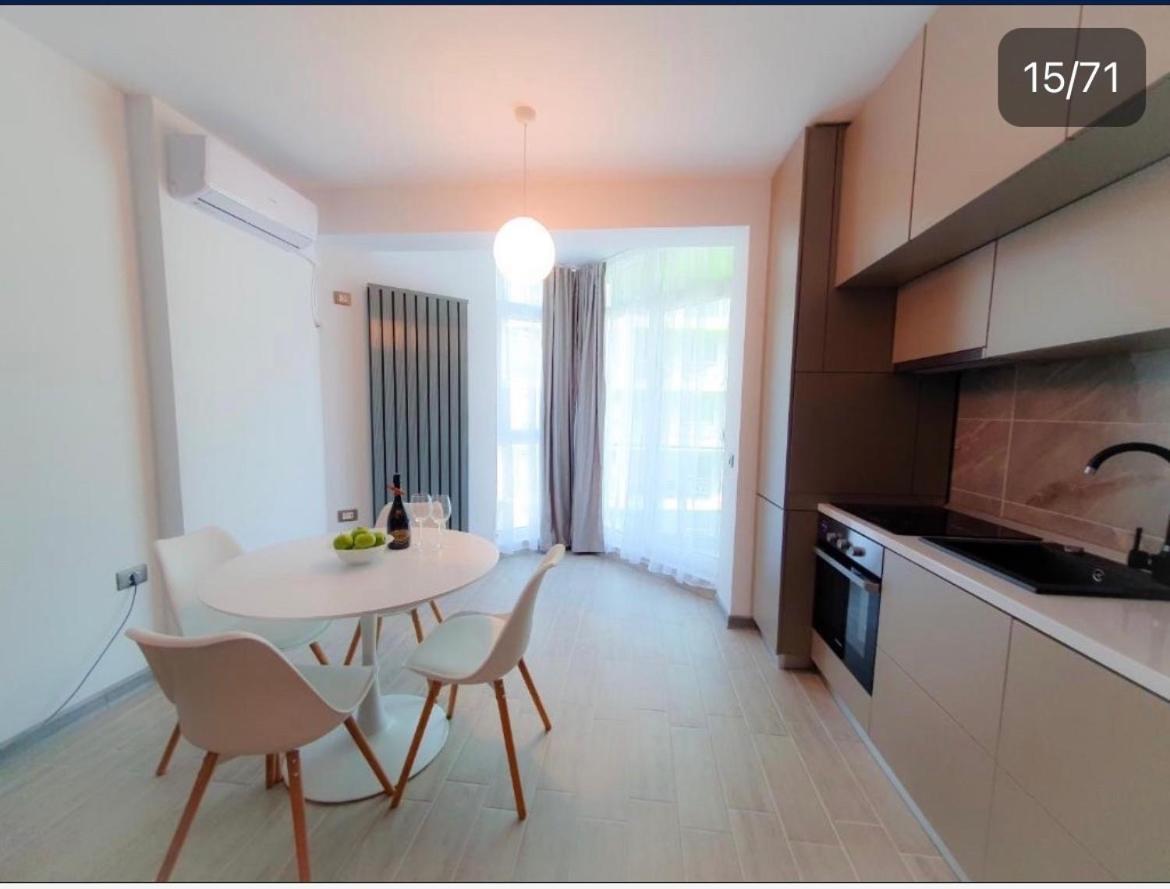 Bea Apartament On The Beach -Mamaia Nord Năvodari Εξωτερικό φωτογραφία