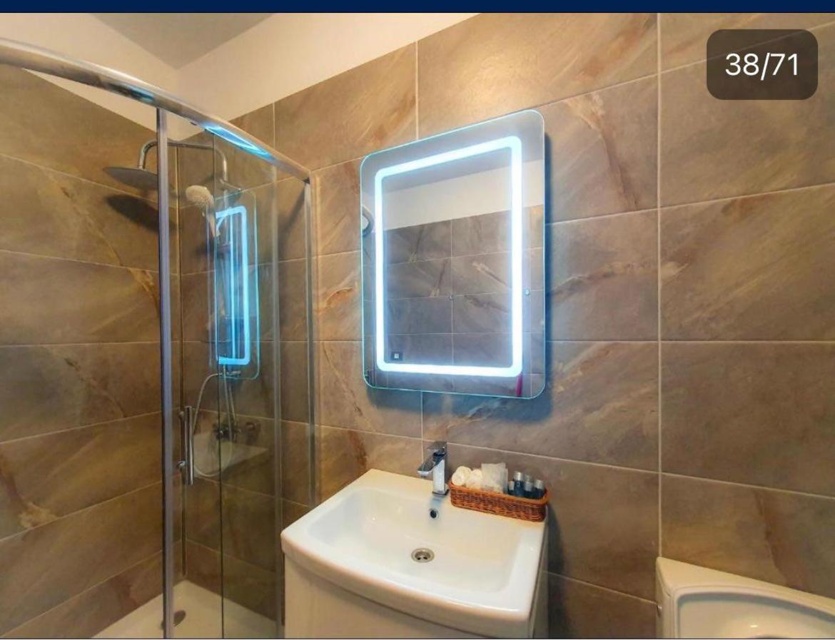 Bea Apartament On The Beach -Mamaia Nord Năvodari Εξωτερικό φωτογραφία